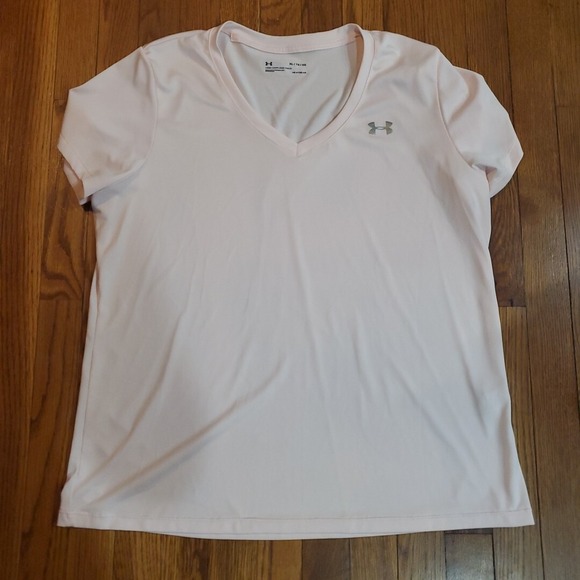 Under Armour Tops - Under Armour Shirt Women X-Large Pale Pink Loose Heat Gear Performance Gym